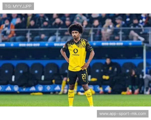 多特年轻锋线引发转会市场关注