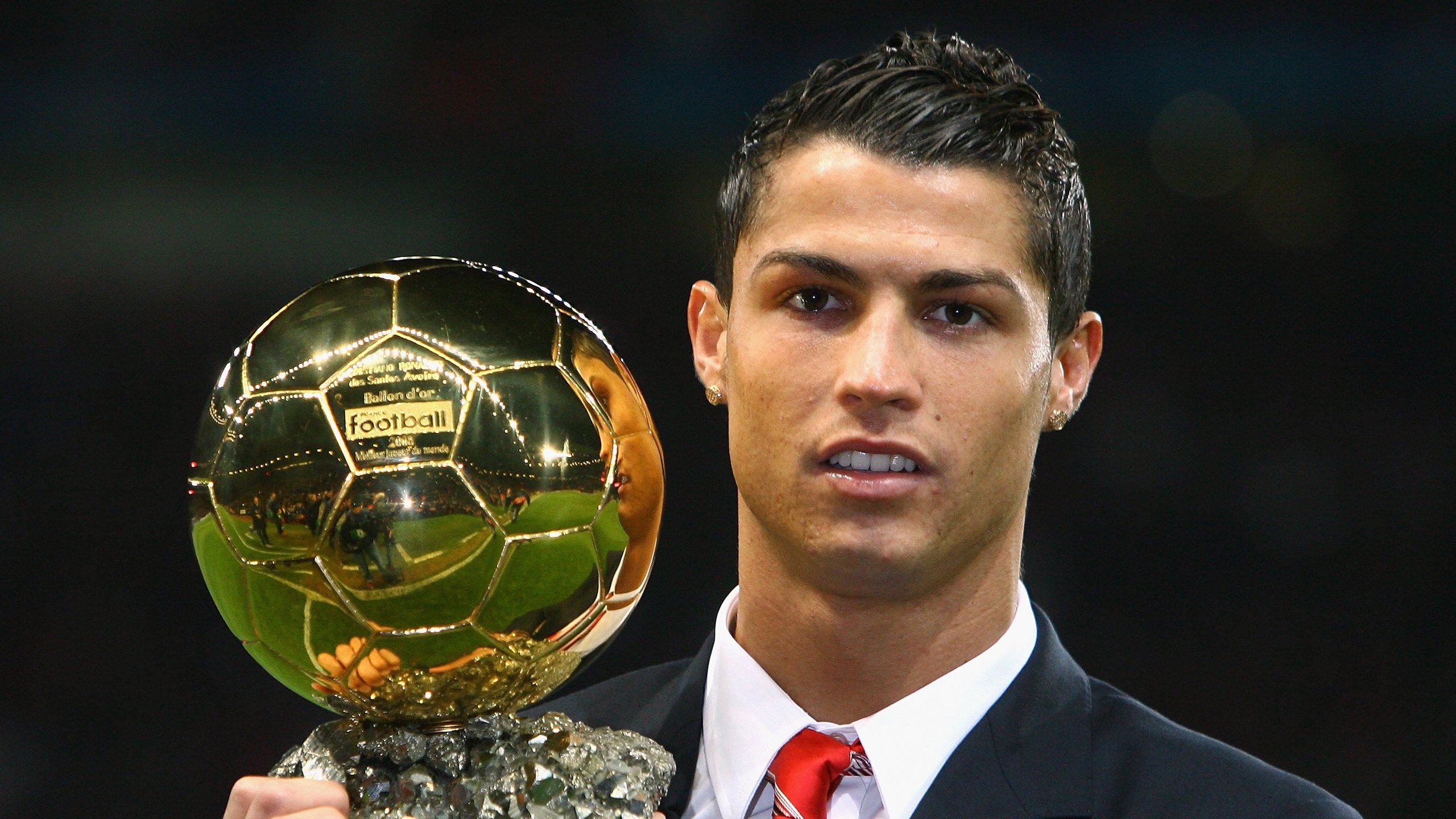 LOL世界赛激战连连扣人心弦，英雄联盟世界赛精彩集锦